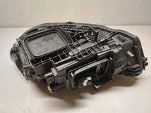 Laden Sie das Bild in den Galerie-Viewer, Frontscheinwerfer Mercedes-Benz W177 A1779063805BSP MDE89132BMDE89132 Rechts SCH1777512115al