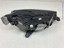 Laden Sie das Bild in den Galerie-Viewer, Frontscheinwerfer Skoda Superb III 3V1941015D Full LED Links Headlight