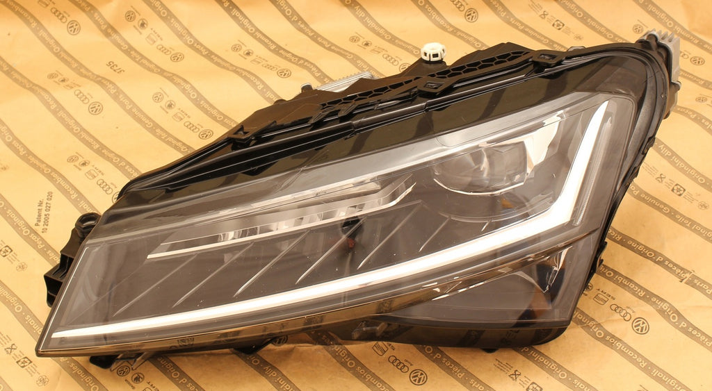 Frontscheinwerfer Skoda Superb III 3V1941015D LED Links Scheinwerfer Headlight