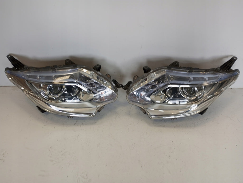 Frontscheinwerfer Mitsubishi L200 Xenon Ein Stück (Rechts oder Links) Headlight