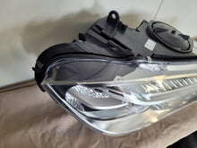 Load image into Gallery viewer, Frontscheinwerfer BMW X5 F15 7317110 Rechts Scheinwerfer Headlight SCH8840008410fb