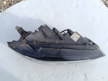 Laden Sie das Bild in den Galerie-Viewer, Frontscheinwerfer VW Touran 5TA941006A Rechts Scheinwerfer Headlight
