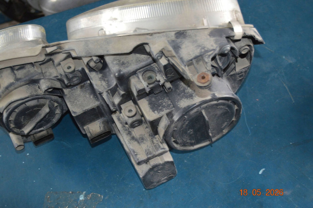 Frontscheinwerfer Mercedes-Benz W211 162592 Rechts Scheinwerfer Headlight SCH9168435322mh