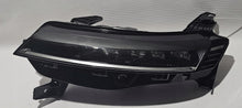 Laden Sie das Bild in den Galerie-Viewer, Frontscheinwerfer Renault Megane I E-Tech 260607213R LED Links Headlight SCH9343006974nu