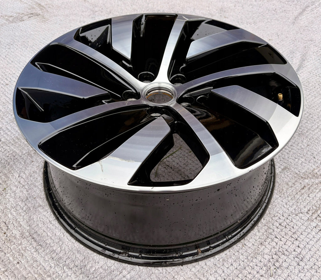 1x Alufelge 19 Zoll 8.0" 5x112 40ET Glanz Silber 3G8601025P VW Passat B8 Arteon FEL7653873629nk