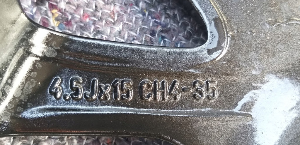 1x Alufelge 15 Zoll 4.5" 4x100 35ET Glanz Silber B000908277 Peugeot 108 FEL5400836284pf