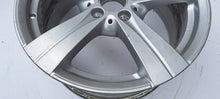 Laden Sie das Bild in den Galerie-Viewer, 1x Alufelge 17 Zoll 8.0" 5x112 49 5ET Glanz Silber A2064014600 Mercedes-Benz FEL5319934931vu