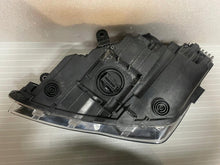 Laden Sie das Bild in den Galerie-Viewer, Frontscheinwerfer Seat Ateca 90117434A LED Rechts Scheinwerfer Headlight