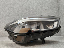 Laden Sie das Bild in den Galerie-Viewer, Frontscheinwerfer Mercedes-Benz W247 A2479061404 LED Rechts Headlight SCH1846408612te