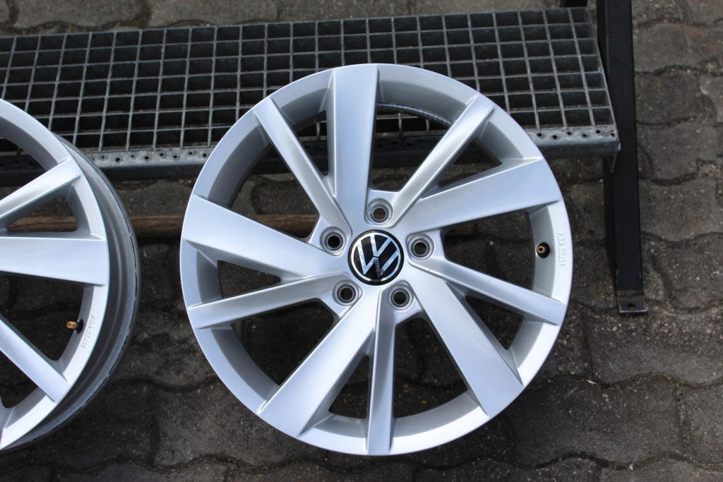 4x Alufelge 17 Zoll 6.5" 5x112 46ET Glanz Silber 5H0071497 VW Golf VIII Passat FEL7461922338bp