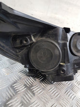 Laden Sie das Bild in den Galerie-Viewer, Frontscheinwerfer Ford Focus F1EB-13W030-AC Links Scheinwerfer Headlight SCH9885532143hr
