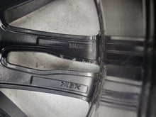 Load image into Gallery viewer, 1x Alufelge 20 Zoll 11.0" 5x120 37ET Glanz 7845860 BMW X5 E70 E71 Rim Wheel FEL2278720801zb