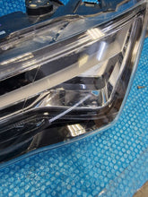 Laden Sie das Bild in den Galerie-Viewer, Frontscheinwerfer Seat Ateca 576941007F Full LED Links Scheinwerfer Headlight