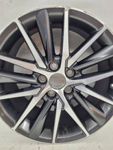 Laden Sie das Bild in den Galerie-Viewer, 1x Alufelge 18 Zoll 5x114.3 SPP19340 Toyota Corolla Avensis Rim Wheel FEL1614994732je