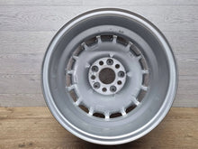 Laden Sie das Bild in den Galerie-Viewer, 1x Alufelge 15 Zoll 6.5&quot; 5x112 49ET 1244001802 Mercedes-Benz W124 Rim Wheel