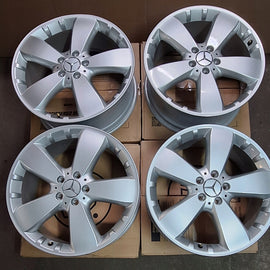 4x Alufelge 19 Zoll 8.0