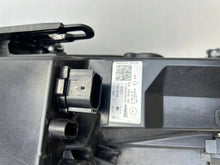 Laden Sie das Bild in den Galerie-Viewer, Frontscheinwerfer Seat Leon 5FB941006J Rechts Scheinwerfer Headlight