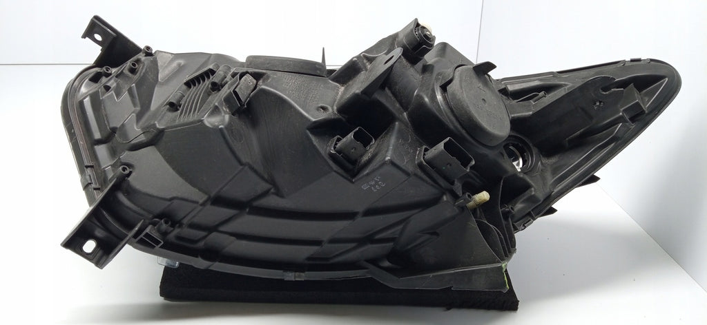Frontscheinwerfer Renault Captur I 260105066R 030128120200 1305631307 Rechts SCH2546311906ad