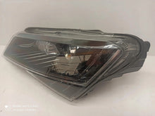 Laden Sie das Bild in den Galerie-Viewer, Frontscheinwerfer Skoda Superb III 3V1941015B LED Links Scheinwerfer Headlight