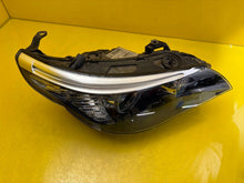 Laden Sie das Bild in den Galerie-Viewer, Frontscheinwerfer BMW 5 E60 E61 7177734-08 Xenon Rechts Scheinwerfer Headlight SCH5732428406wf
