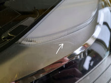 Laden Sie das Bild in den Galerie-Viewer, Frontscheinwerfer Tesla Model 3 1077375-00-C LED Links Scheinwerfer Headlight