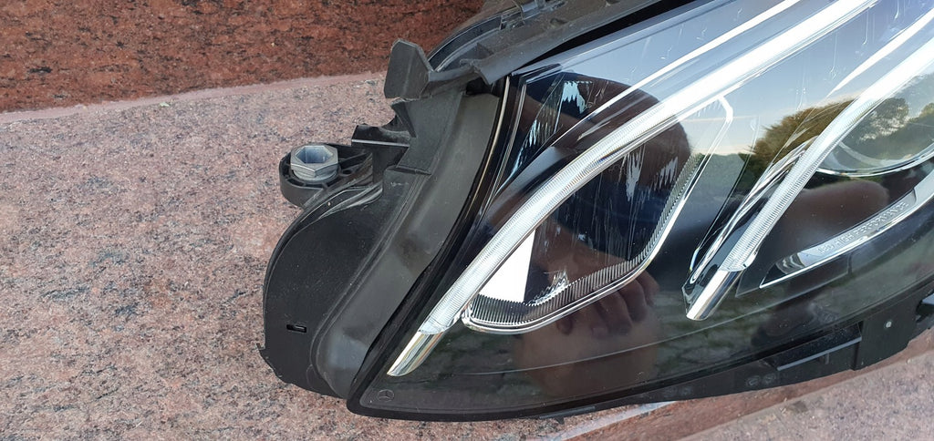 Frontscheinwerfer Mercedes-Benz W213 C238 A2139067706 A2139067806 Xenon Ein Satz SCH8130178618fn