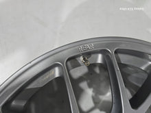 Laden Sie das Bild in den Galerie-Viewer, 1x Alufelge 18 Zoll Rim Wheel FEL4682360993sp