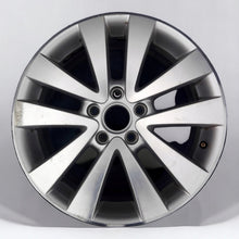 Laden Sie das Bild in den Galerie-Viewer, 1x Alufelge 17 Zoll 7.0&quot; 5x112 54ET 5K0601025Q VW Golf Vi Rim Wheel