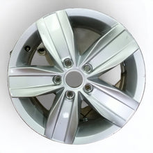 Laden Sie das Bild in den Galerie-Viewer, 1x Alufelge 16 Zoll 6.0&quot; 5x112 50ET Glanz Silber 2K5601025 VW Caddy Rim Wheel