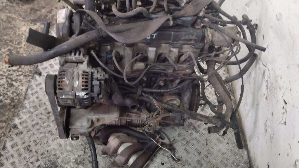 Motor VW Transporter AET 2.5 115PS 85kW Benzin Engine Unkomplett