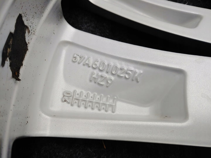 1x Alufelge 17 Zoll 7.0" 5x112 45ET Glanz Silber 57A601025K Skoda Karoq FEL9330540061ol