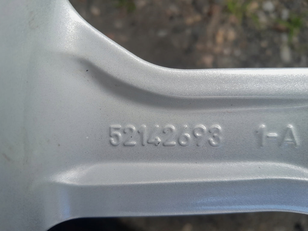 1x Alufelge 18 Zoll 7.0" 5x110 37 5ET Glanz Silber 52174091 Jeep Compass FEL1666296082tm