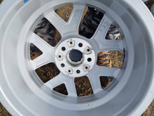 Laden Sie das Bild in den Galerie-Viewer, 4x Alufelge 17 Zoll 7.0" 5x112 41ET Glanz Silber 6898299 BMW 2 Rim Wheel FEL5886069207kr