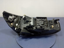 Laden Sie das Bild in den Galerie-Viewer, Frontscheinwerfer Ford Focus 986441-00220624 Links Scheinwerfer Headlight SCH2546093574ez