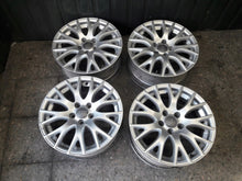 Laden Sie das Bild in den Galerie-Viewer, 1x Alufelge 17 Zoll 7.5" 5x112 45ET Glanz Silber 8H0601025H Audi A4 B7 Rim Wheel FEL7715825740lw