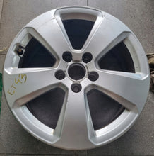 Laden Sie das Bild in den Galerie-Viewer, 1x Alufelge 17 Zoll 6.5" 5x112 43ET 8V0601025AD Audi A3 Rim Wheel FEL3668425075um