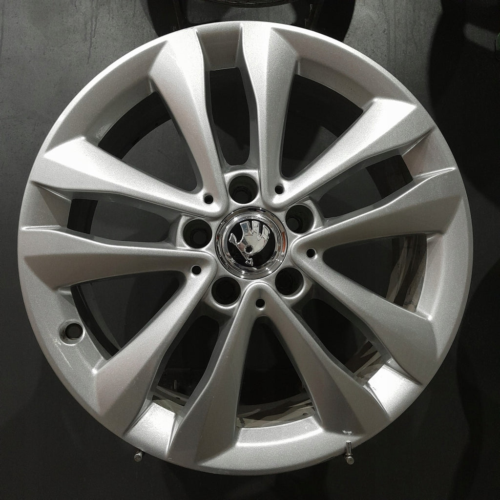 4x Alufelge 17 Zoll 7.0" 5x112 48 5ET A2054018000 Mercedes-Benz Yeti Rim Wheel FEL5947817378ug