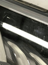Laden Sie das Bild in den Galerie-Viewer, Frontscheinwerfer Audi Q8 4M8941036 Rechts Scheinwerfer Headlight SCH3634753008xq