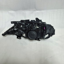 Laden Sie das Bild in den Galerie-Viewer, Frontscheinwerfer Audi A1 82A941033D Links Scheinwerfer Headlight SCH7220846223ra