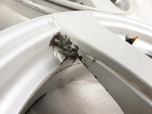Load image into Gallery viewer, 4x Alufelge 17 Zoll 7.5" 5x120 35ET Glanz Silber KBA47688 BMW Rim Wheel FEL2165055065wm