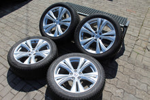 Laden Sie das Bild in den Galerie-Viewer, 4x Alufelge 18 Zoll 8.0" 5x108 42ET Glanz Silber 32243390 Volvo V60 S60 FEL3500393619is