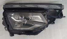 Laden Sie das Bild in den Galerie-Viewer, Frontscheinwerfer Skoda Kamiq 655941016C Rechts Scheinwerfer Headlight SCH2779982683ef