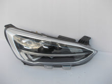 Laden Sie das Bild in den Galerie-Viewer, Frontscheinwerfer Ford Focus JX7B-13E014-AE LED Rechts Scheinwerfer Headlight SCH4637333384ap