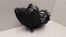Laden Sie das Bild in den Galerie-Viewer, Frontscheinwerfer Mercedes-Benz W206 A2069063505 Links Scheinwerfer Headlight SCH6295316099xo