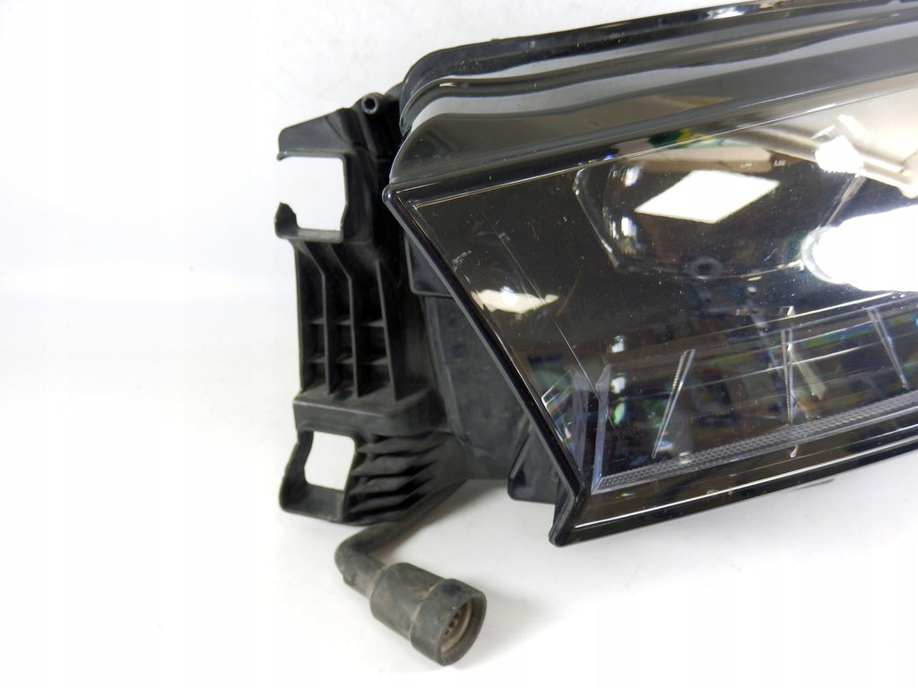 Frontscheinwerfer Skoda Enyaq 5LB941015B LED Links Scheinwerfer Headlight