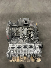 Laden Sie das Bild in den Galerie-Viewer, Motor Mercedes-Benz Glc 274920 2.0 CGI 79TKm 2018 Benzin Engine Unkomplett