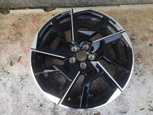 Laden Sie das Bild in den Galerie-Viewer, 1x Alufelge 19 Zoll 7.0" 5x108 41ET 9839945680 Peugeot Rim Wheel FEL1809480357ay