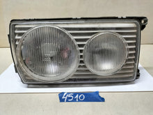 Laden Sie das Bild in den Galerie-Viewer, Frontscheinwerfer Mercedes-Benz 123 Rechts Scheinwerfer Headlight SCH1332348319dr