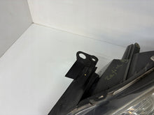 Load image into Gallery viewer, Frontscheinwerfer Opel Zafira B 13252472 Links Scheinwerfer Headlight SCH4969552017zn