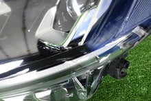 Laden Sie das Bild in den Galerie-Viewer, Frontscheinwerfer Ford Kuga LV4B13E017AL Links Scheinwerfer Headlight SCH5937808125ec